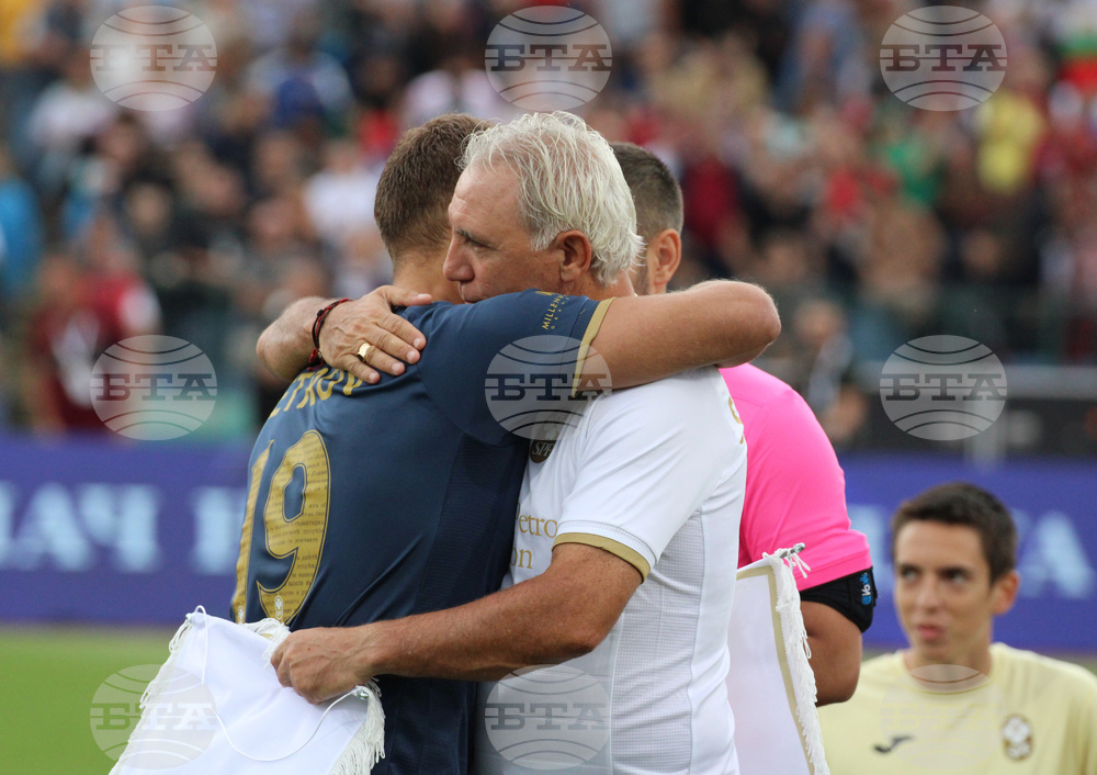 Футбол - Мач на надеждата - благотворително събитие