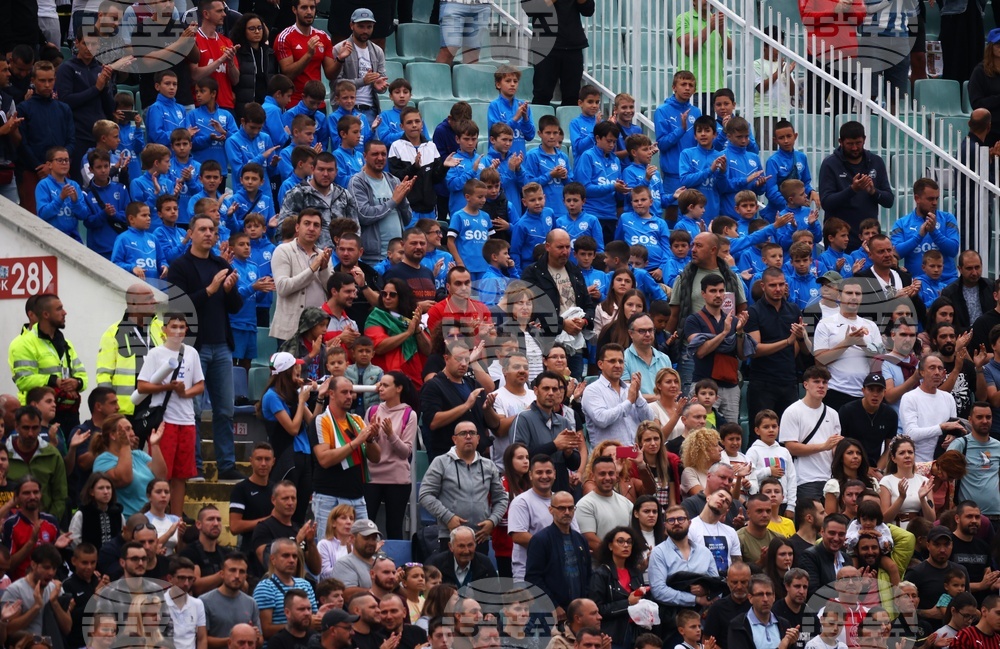 Футбол - Мач на надеждата - благотворително събитие