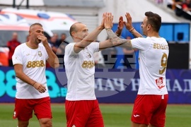 Футбол - Мач на надеждата - благотворително събитие