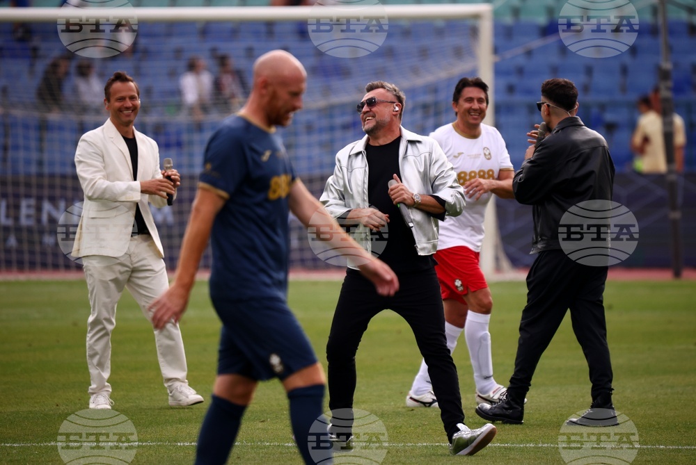 Футбол - Мач на надеждата - благотворително събитие