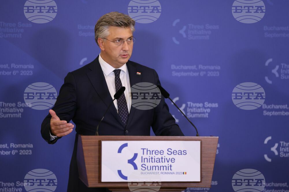 Румъния - среща на върха на инициативата "Три морета" - пресконференция