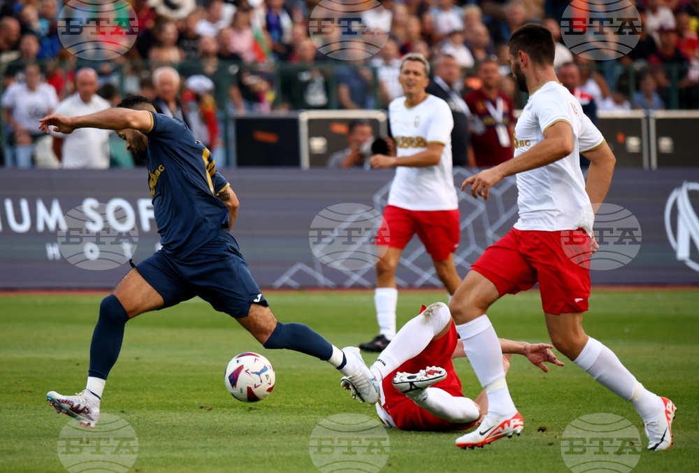 Футбол - Мач на надеждата - благотворително събитие