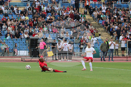 Футбол - Мач на надеждата - благотворително събитие