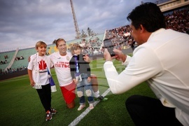 Футбол - Мач на надеждата - благотворително събитие