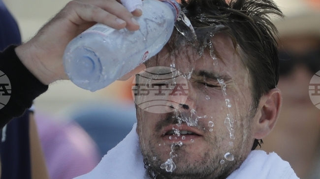 Мачовете на Откритото първенство на Австралия по тенис ще започнат по-рано в събота заради очакваните високи температури