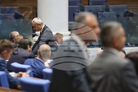 Парламент - заседание - Костадин Костадинов