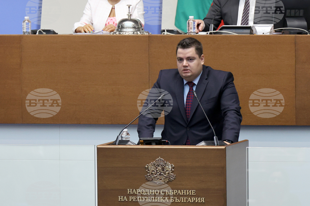 Парламент - заседание - Стою Стоев