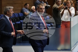 Парламент - заседание