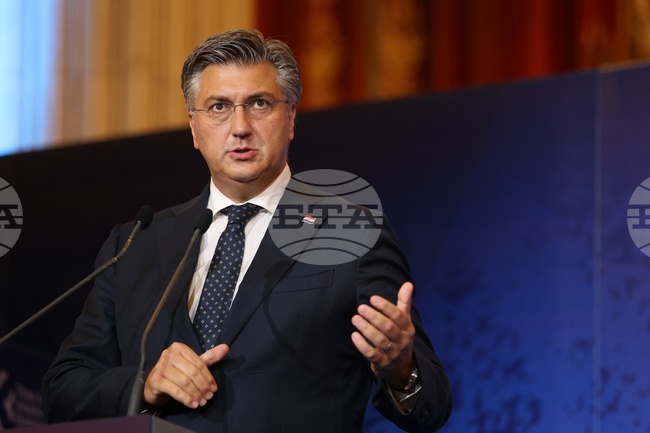 Хърватският премиер поиска обяснение от Сърбия за експулсирането на хърватски граждани