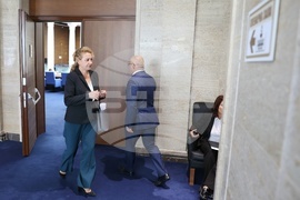 Парламент - кулоари