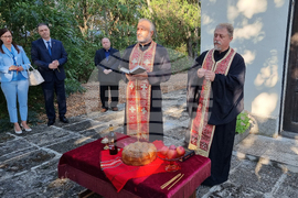 Добрич - Южна Добруджа - почит към героите