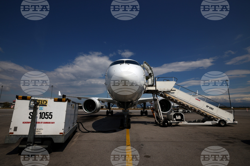 Самолет „Еърбъс“ А220