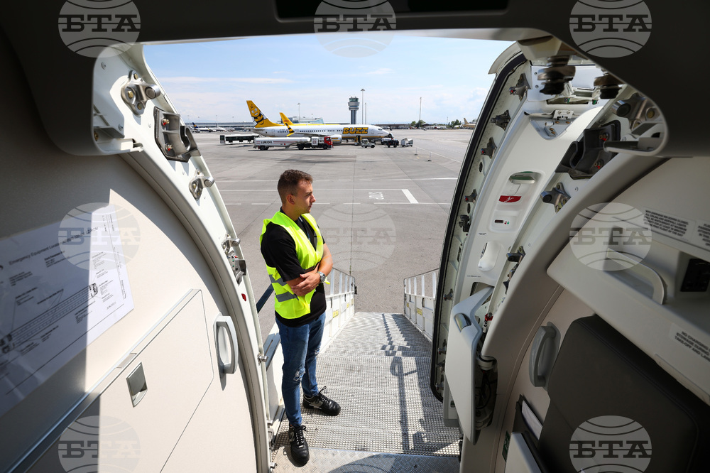 Самолет „Еърбъс“ А220