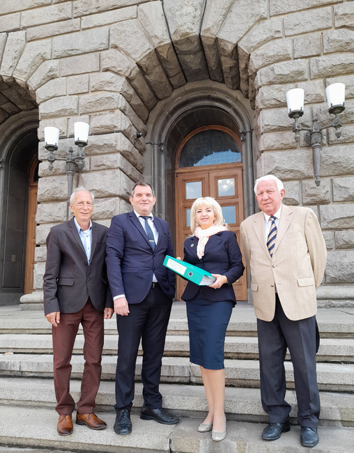 Обединени земеделци внесоха документи в ЦИК за местните избори