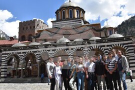 Рилски манастир – Международен детски Великденски фестивал в Босилеград