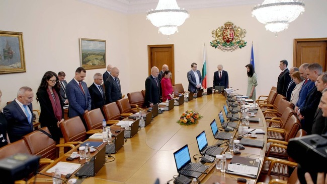 МС: Кабинетът обяви Ден на национален траур на 8 септември