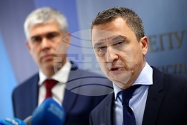 Александър Николов - брифинг