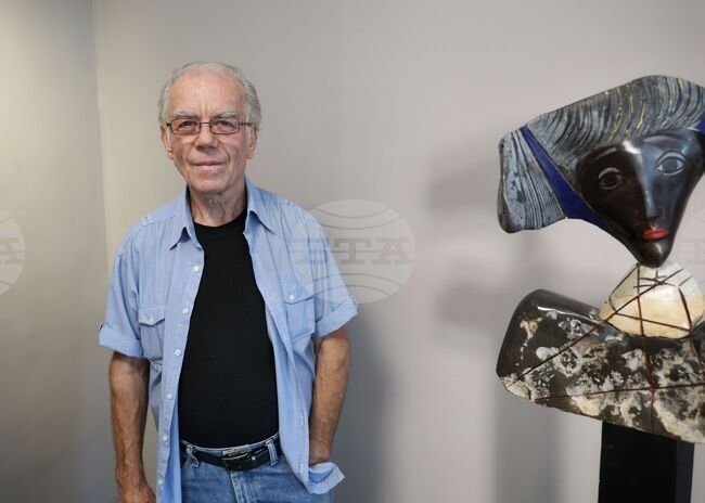 Бургас - Кирил Мескин - изложба скулптура