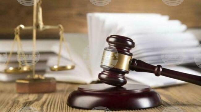 Съдът в Сливен осъди мъж на 20 години затвор за убийството на майка му