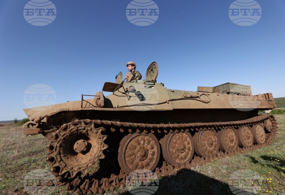 Велико Търново - НВУ "Васил Левски" - теоретично практичен курс за журналисти