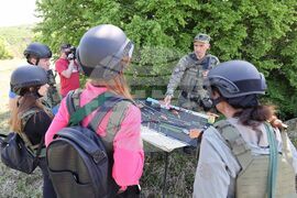 Велико Търново - НВУ "Васил Левски" - теоретично практичен курс за журналисти