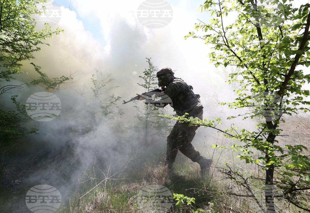 Велико Търново - НВУ "Васил Левски" - теоретично практичен курс за журналисти