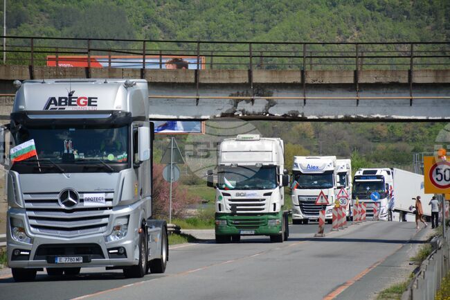 Transport Sector Representatives to Protest in Sofia over Rising Fuel Prices, Insurance Costs