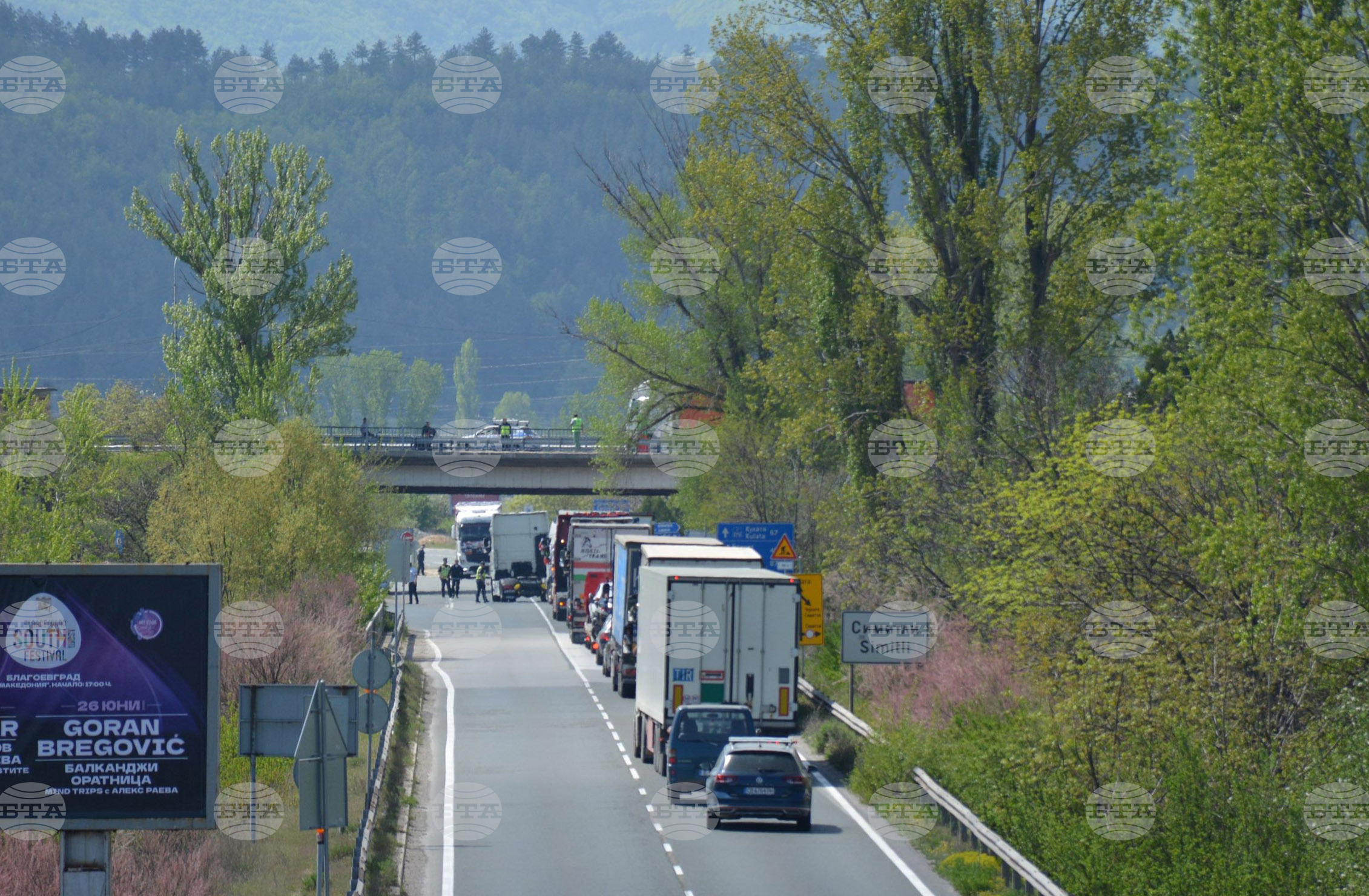 Временно ще бъде ограничено движението в участъци от път I-1 Благоевград – Кулата тази вечер за извършване на следствени действия