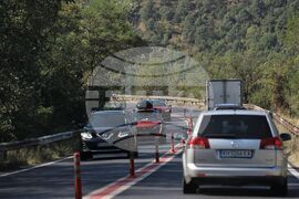 Кресна - автомобили - трафик