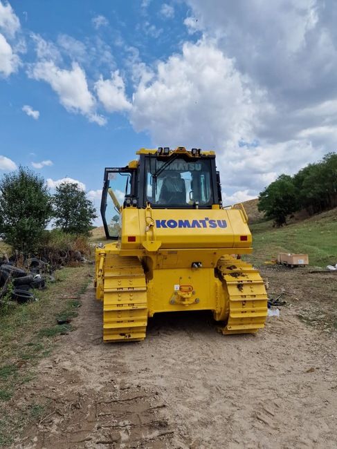 Нов верижен булдозер бе закупен от ЮЦДП за нуждите на ДГС Михалково
