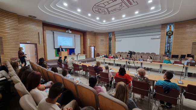 Откриха пленарната сесия на Международната научноприложна конференция „Регионално развитие, културни коридори и медии“ в Севлиево