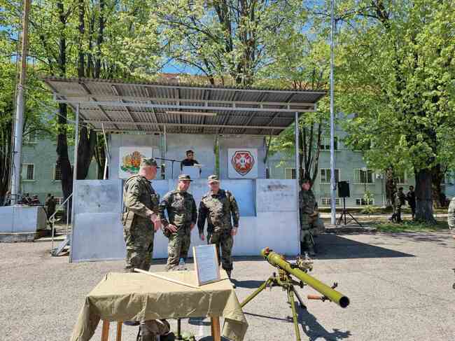 Ден на отворените врати в Казанлък и Карлово организира 61 Стрямска механизирана бригада по повод Празника на българската армия