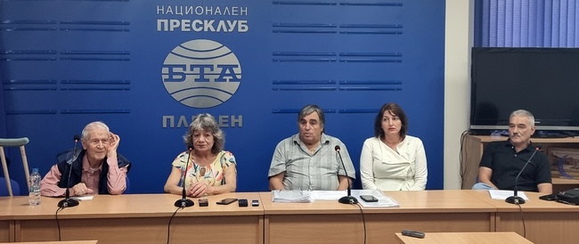 Новоизбраното ръководство на плевенско читалище е внесло три сигнала в прокуратурата срещу дългогодишен негов председател