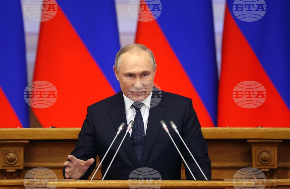 Путин каза пред руските депутати, че Русия е устояла на санкциите и ще постигне целите си в Украйна