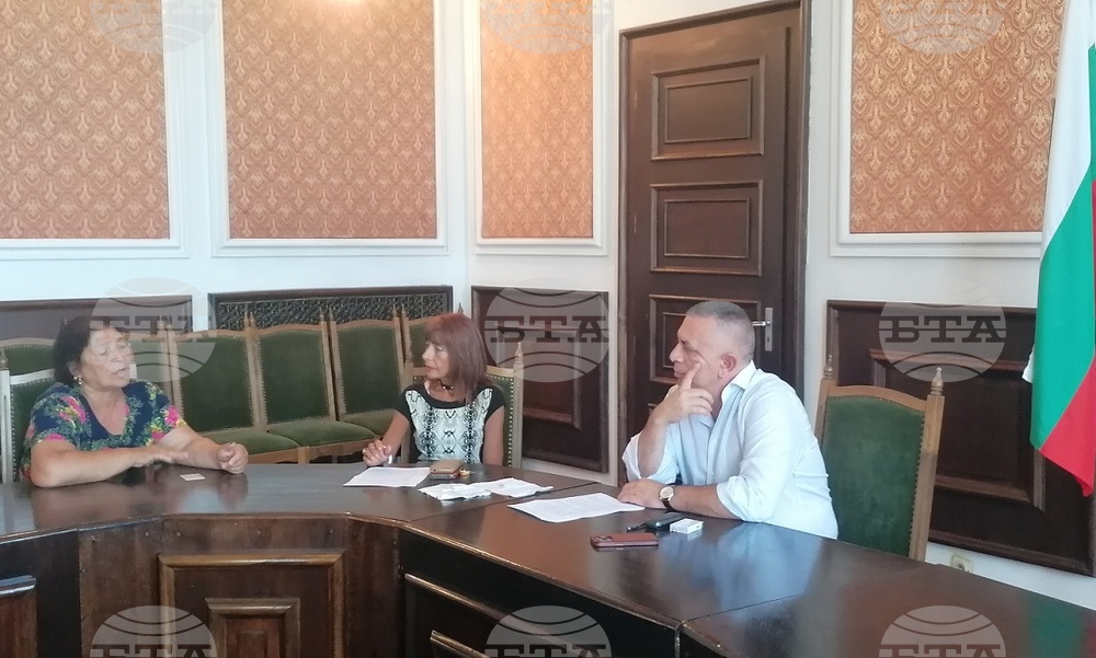 Община Сливен: В приемния ден на кмета бяха внесени сигнали за подземни гаражи, незаконни постройки и лични проблеми