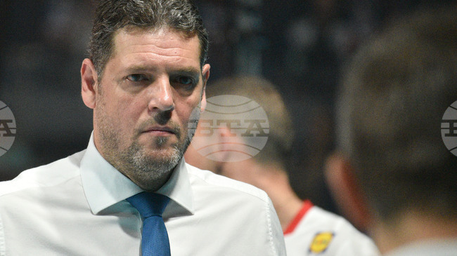 Пламен Константинов удължи договора си с Локомотив Новосибирск