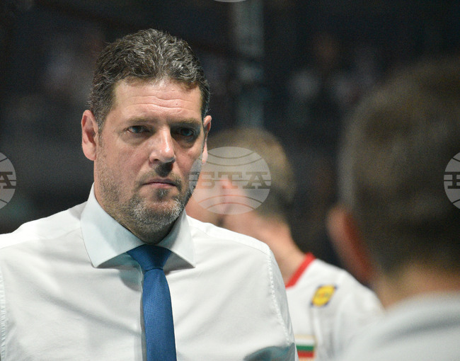 Пламен Константинов удължи договора си с Локомотив Новосибирск