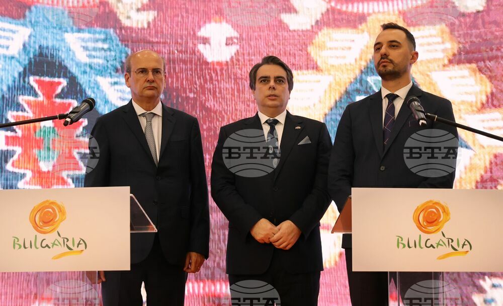 Economy, Finance Ministers, Greek Counterpart Open Bulgarian Stand at Thessaloniki Fair
