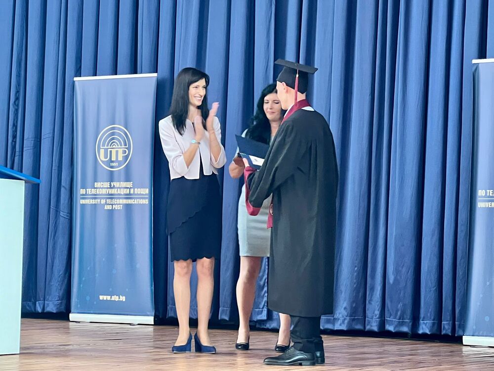 Вицепремиерът и министър на външните работи Мария Габриел: Висшето училище по телекомуникации и пощи дава опит и умения за цял живот