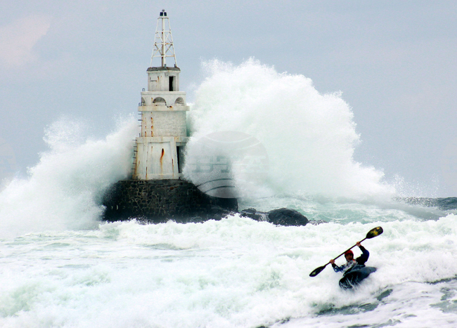 Фарът в Ахтопол