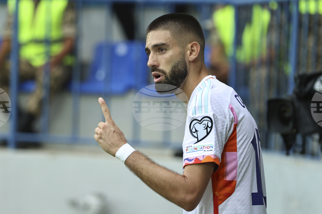 Яник Караско е готов да намали заплатата си, за да се присъедини към Рома