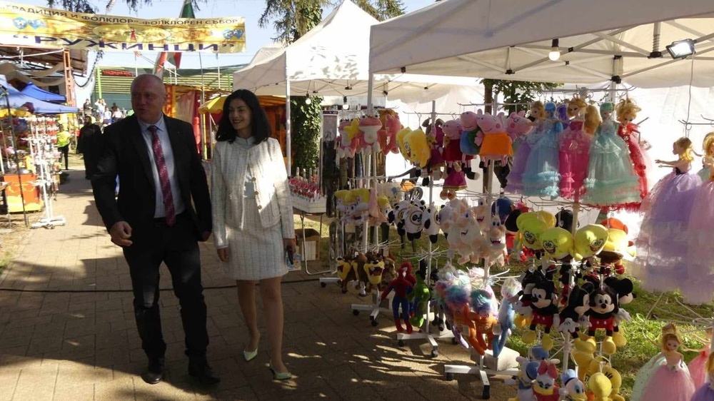Заместник областният управител на Видин Ани Арутюнян присъства на официалното откриване на традиционния събор „РУЖИНЦИ-2023“