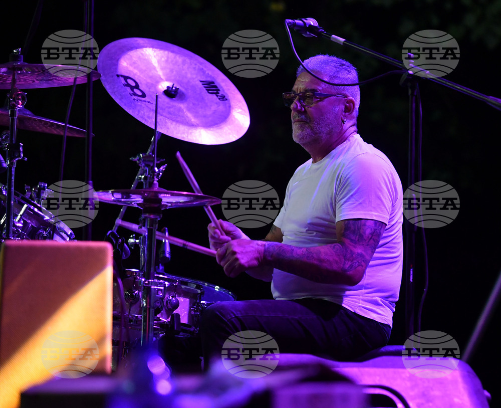 Разград - есенен панаир - концерт - група "Сигнал"