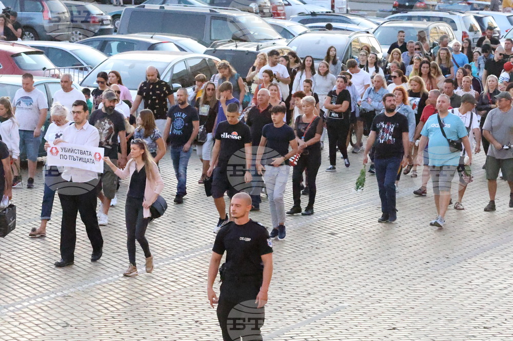 Protest Asking for Better Measures Against “War” on Roads Takes Place in Sofia