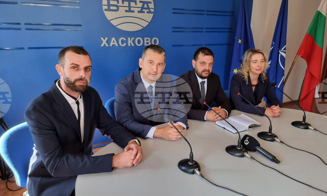 Национален пресклуб на БТА Хасково - ПП "Възраждане" - местни избори - кандидати - пресконференция
