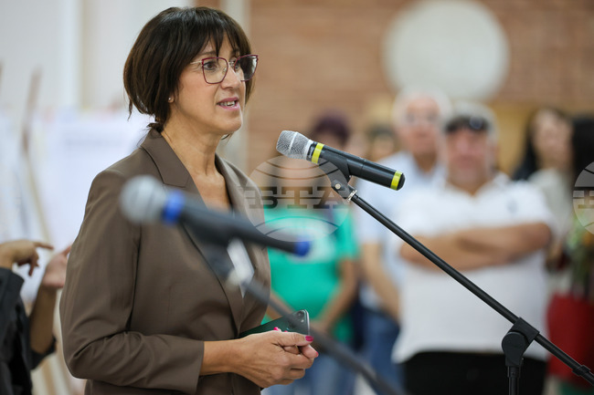 Благоевград - изложба - Българският жестов език - пълноценно общуване за всички