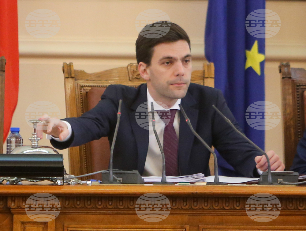 Парламентът прекъсна работа по време на обсъжданията на промените в Закона за водите