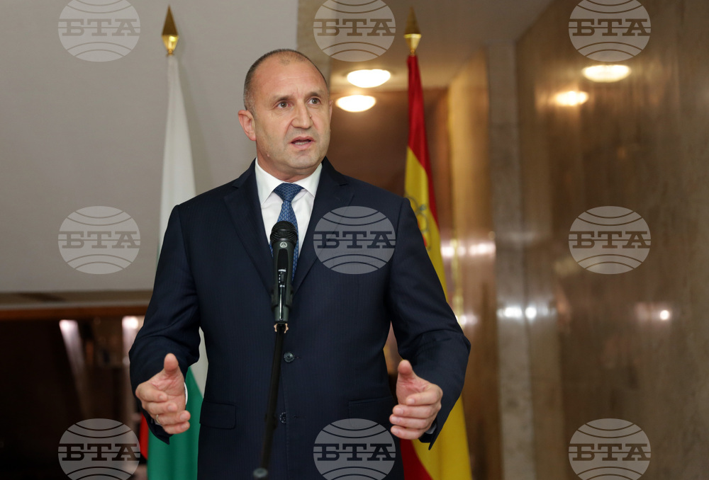 Испания - Румен Радев - посещение