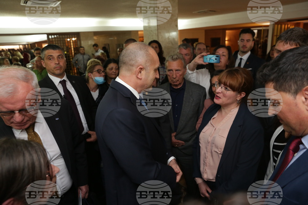 Испания - Румен Радев - посещение