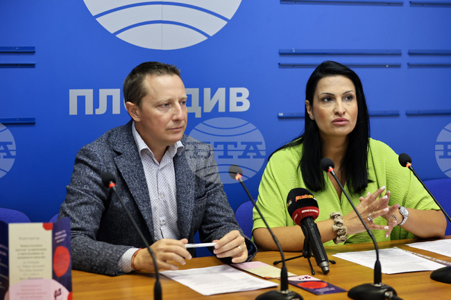  Национален пресклуб на БТА Пловдив - пресконференция - Фондация "Да-обединени срещу насилието"